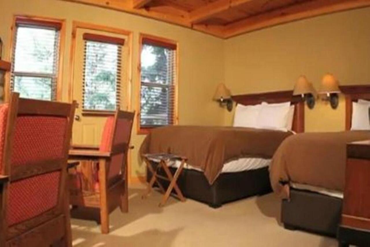 Buffalo Mountain Lodge Banff Kültér fotó